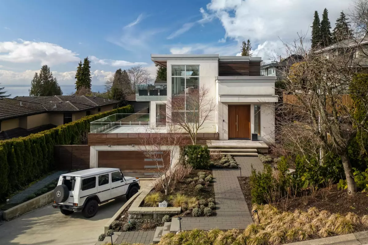 Street View Photo of 1715 22nd Street, West Vancouver, BC