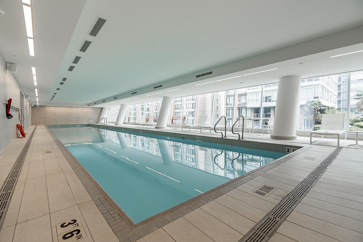 Loft / Bonus Room Photo of 3210 1289 Hornby Street, Vancouver, BC