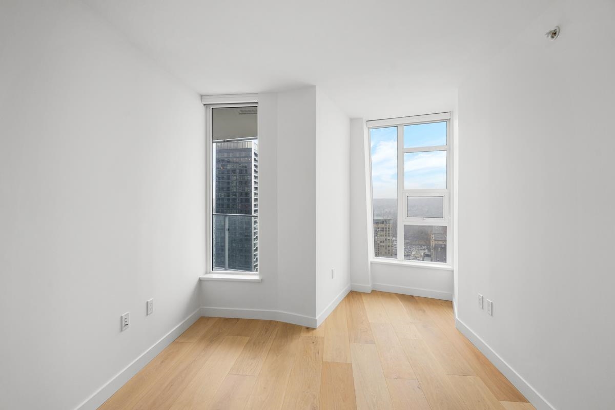 Primary Bedroom Photo of 3210 1289 Hornby Street, Vancouver, BC