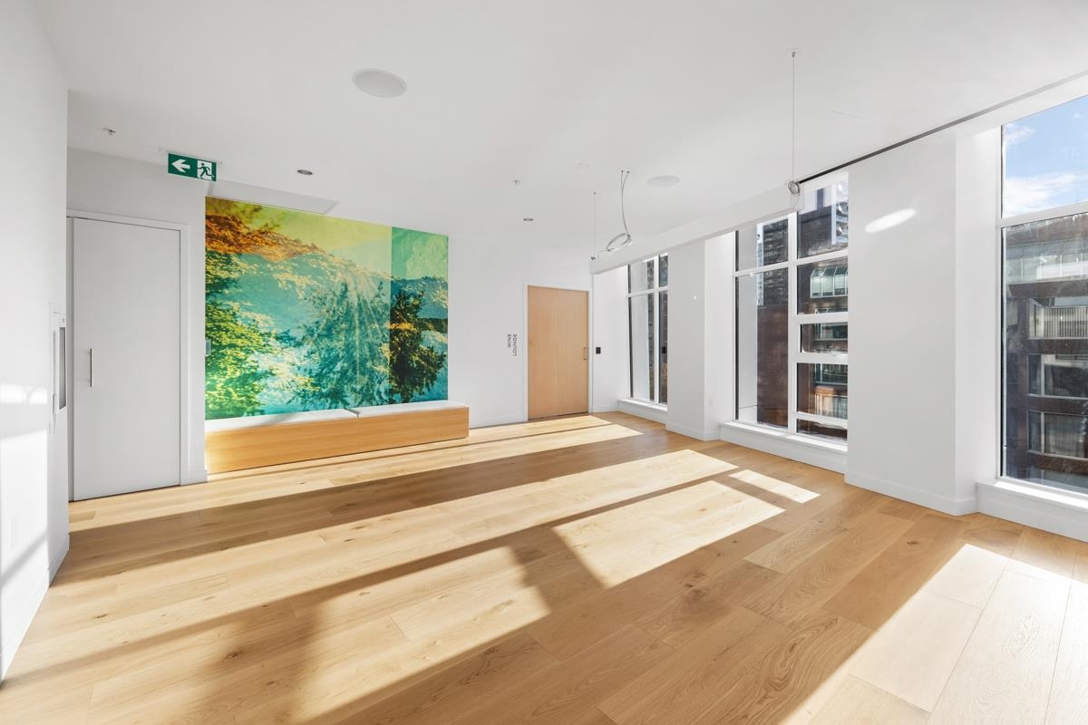 Staircase Photo of 3210 1289 Hornby Street, Vancouver, BC