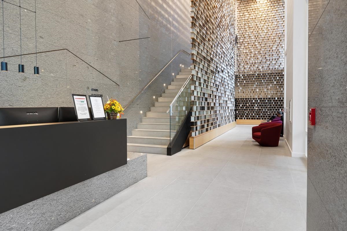 Swimming Pool Photo of 3210 1289 Hornby Street, Vancouver, BC