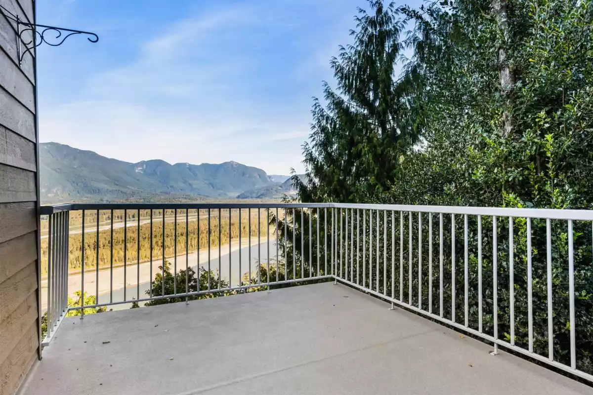 Bedroom 2 Photo of 43445 Alameda Drive, Chilliwack, BC