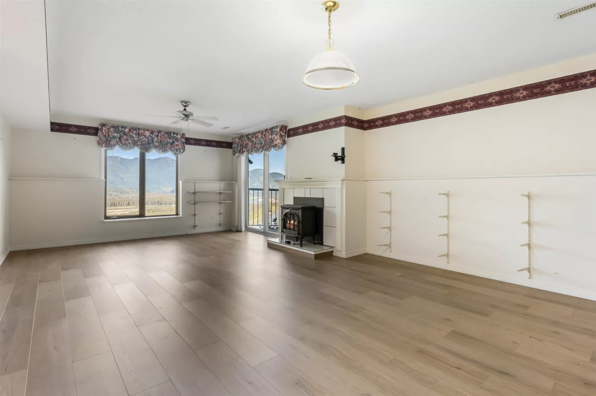 Mudroom Photo of 43445 Alameda Drive, Chilliwack, BC