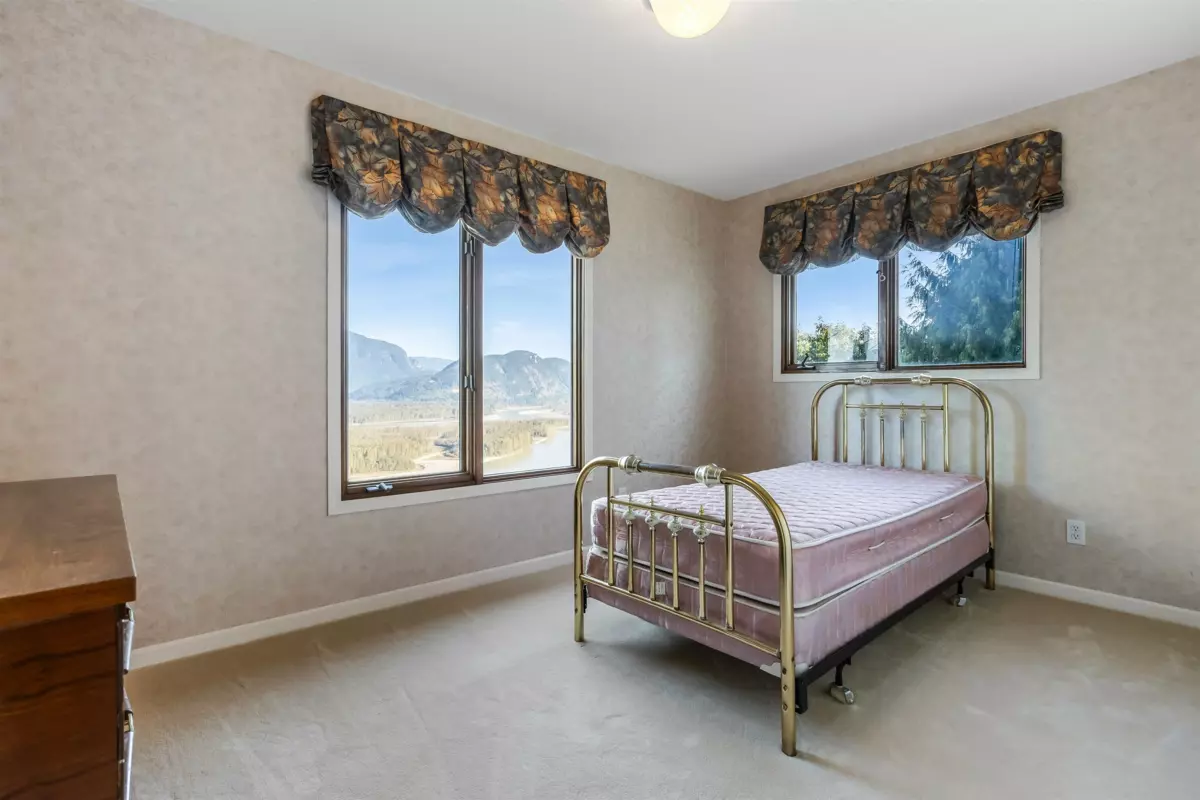 Office / Den Photo of 43445 Alameda Drive, Chilliwack, BC