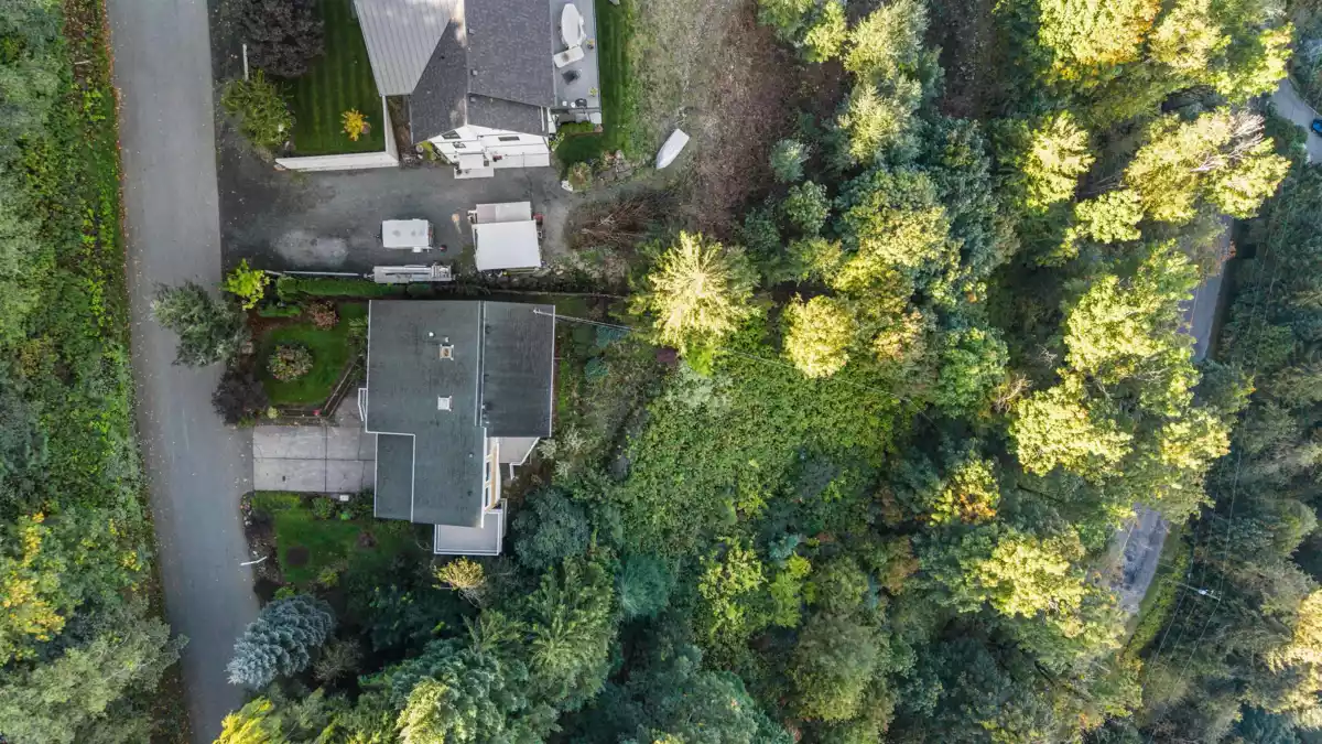 Swimming Pool Photo of 43445 Alameda Drive, Chilliwack, BC