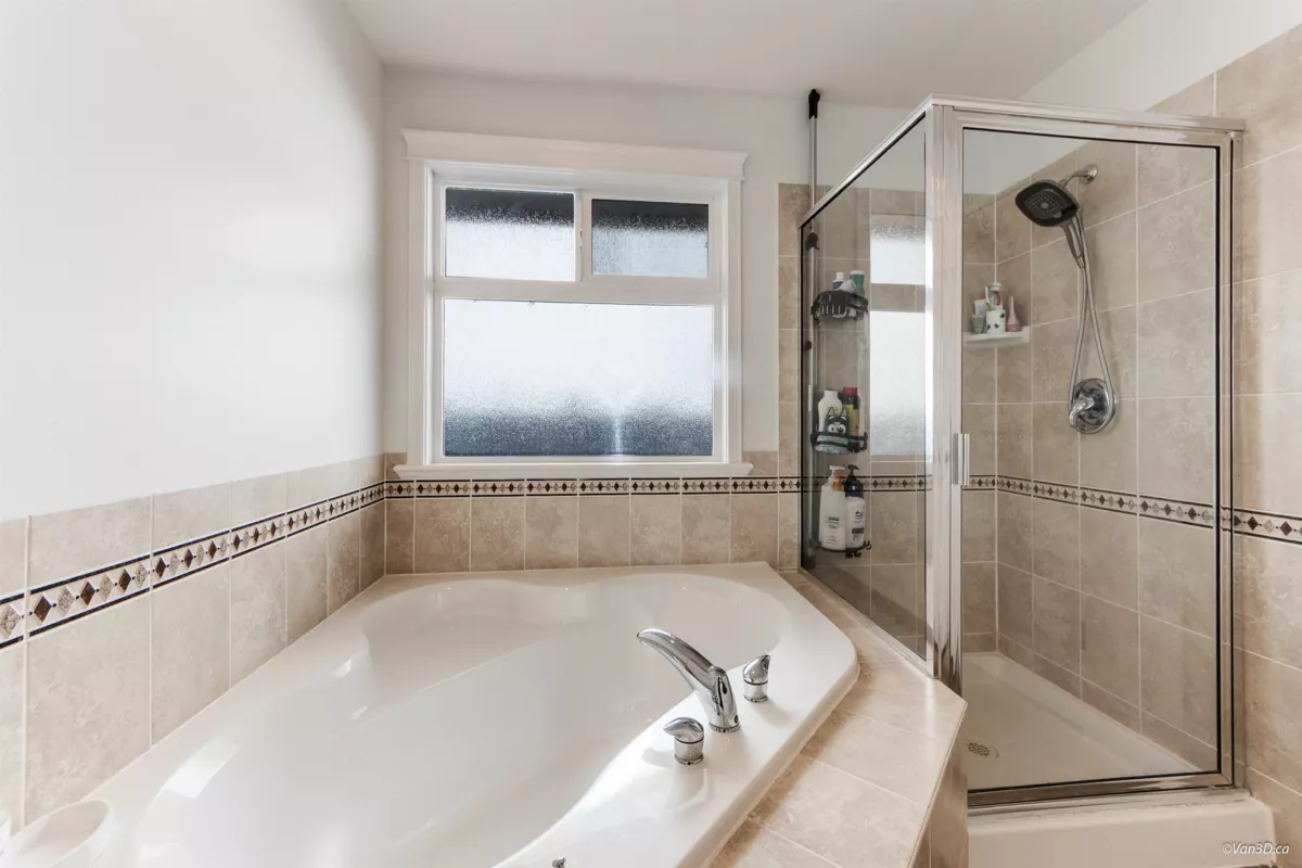 Office / Den Photo of 6631 192a Street, Surrey, BC