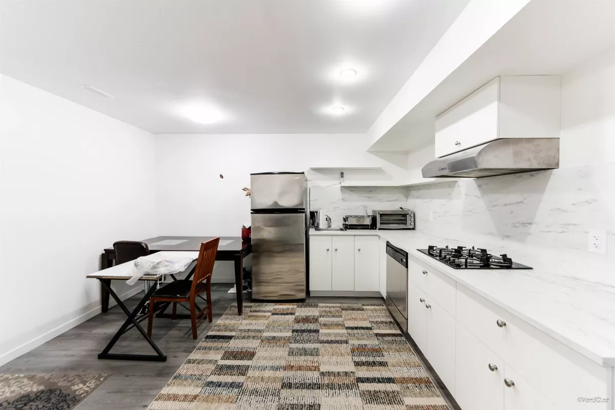 Staircase Photo of 6631 192a Street, Surrey, BC