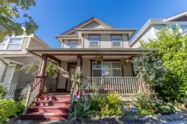 6631 192a Street, Surrey, BC