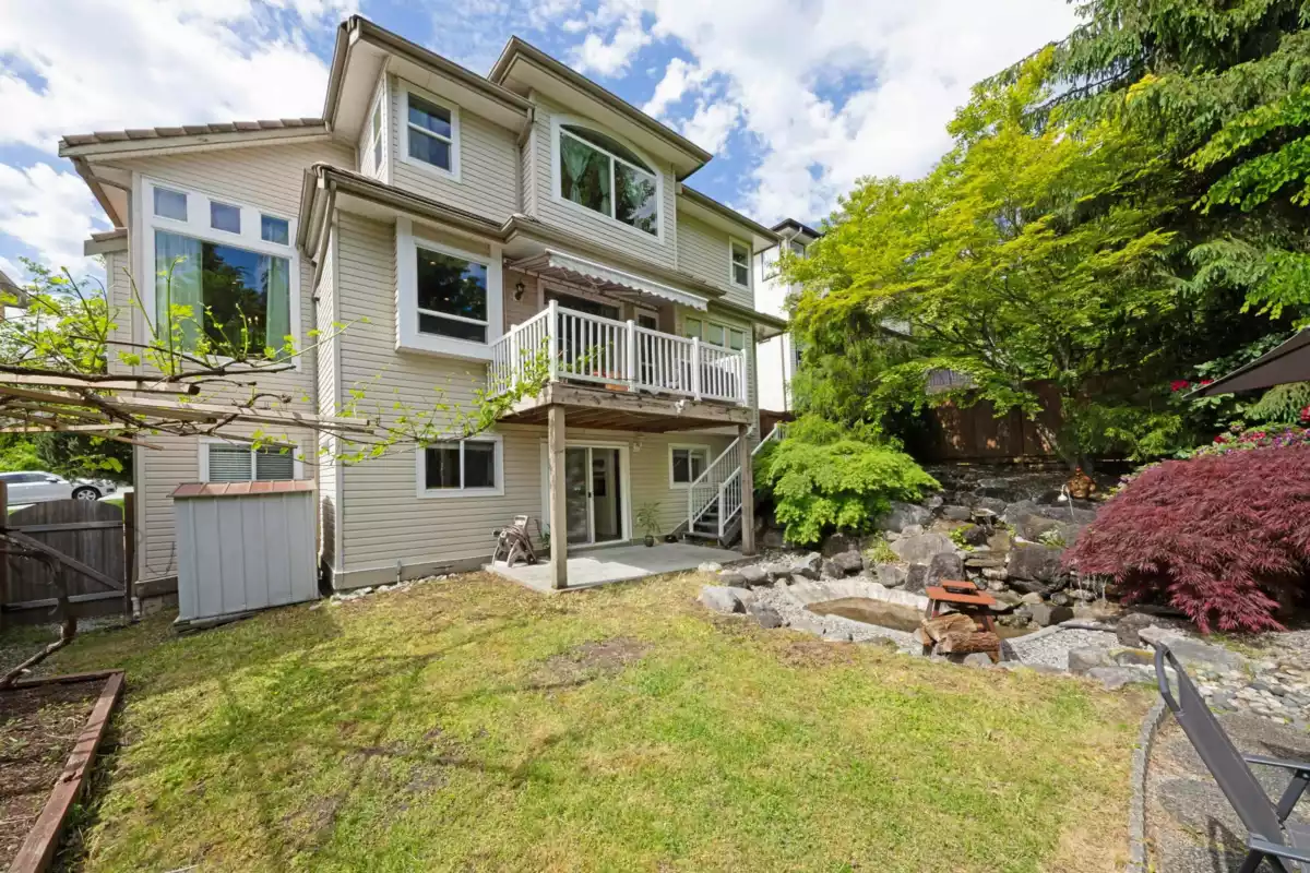 Community Amenities Photo (Clubhouse) of 6 Linden Street, Port Moody, BC