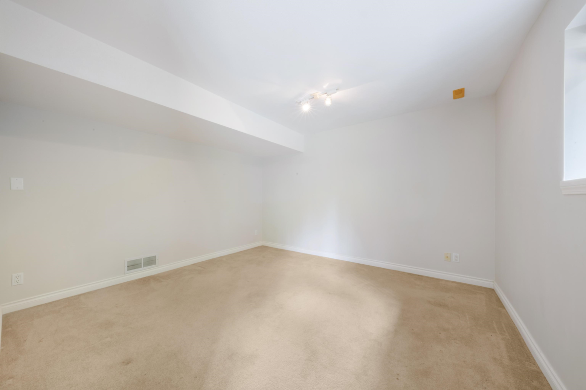 Outdoor Deck Photo of 6 Linden Street, Port Moody, BC