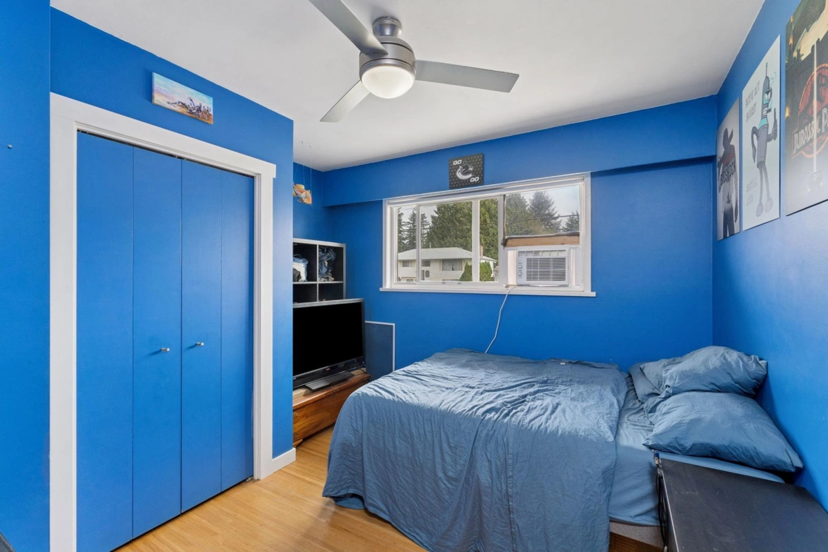 Basement Recreation Room Photo of 558 Draycott Street, Coquitlam, BC