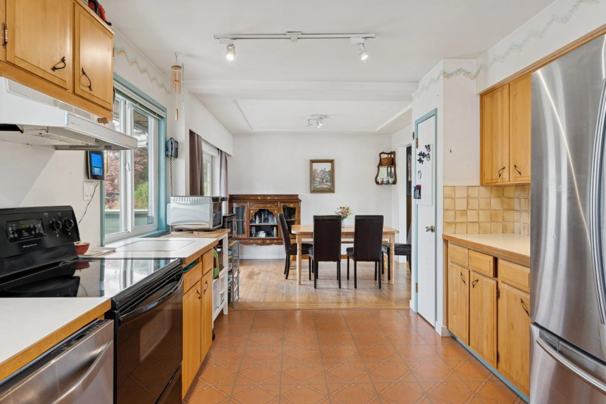 Bedroom 2 Photo of 558 Draycott Street, Coquitlam, BC