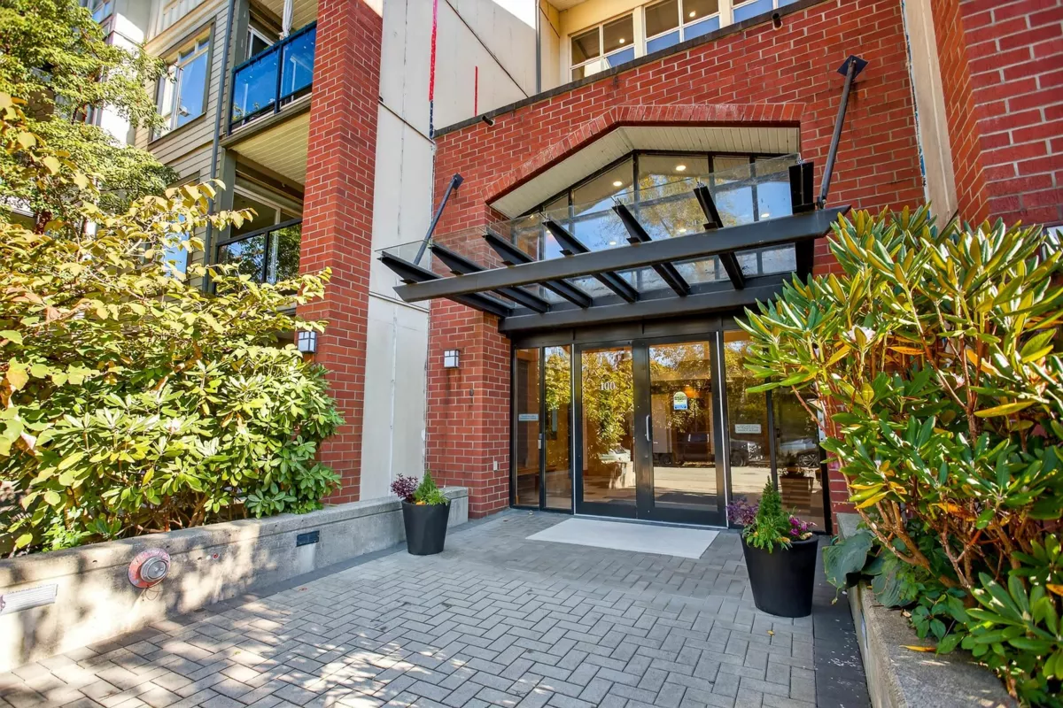 Community Amenities Photo (Clubhouse) of 111 100 Capilano Road, Port Moody, BC