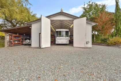 Swimming Pool Photo of 7463 216 Street, Langley, BC