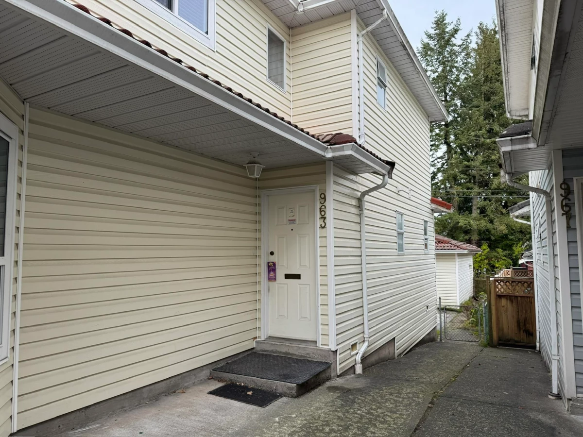 Exterior Rear Photo of 963 E 11th Avenue, Vancouver, BC