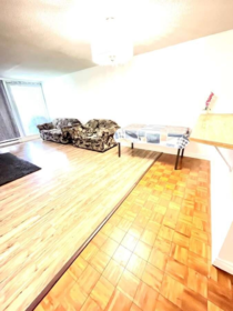 219 9300 Glenacres Drive, Richmond, BC