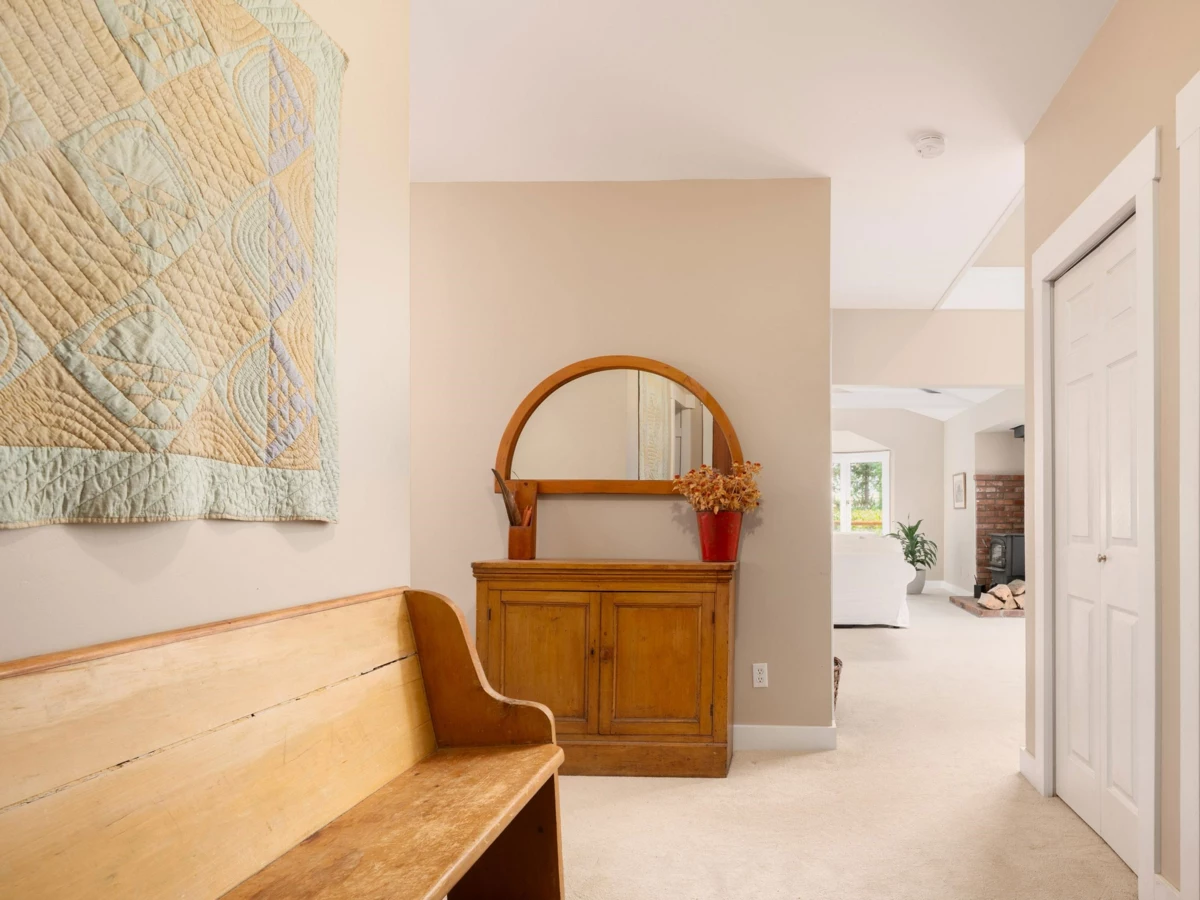 Family Room Photo of 1245 Miller Road, Bowen Island, BC