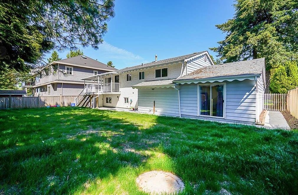 Loft / Bonus Room Photo of 15084 86a Avenue, Surrey, BC