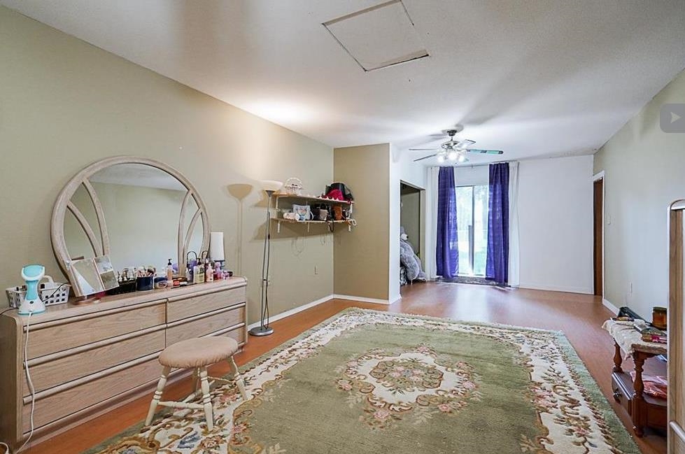 Powder Room Photo of 15084 86a Avenue, Surrey, BC