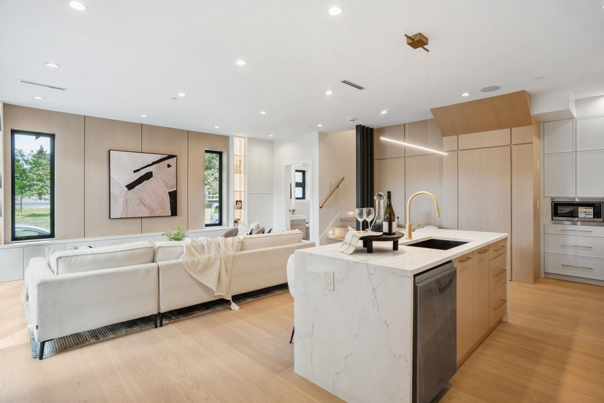 Bedroom 4 Photo of 2307 E 3rd Avenue, Vancouver, BC