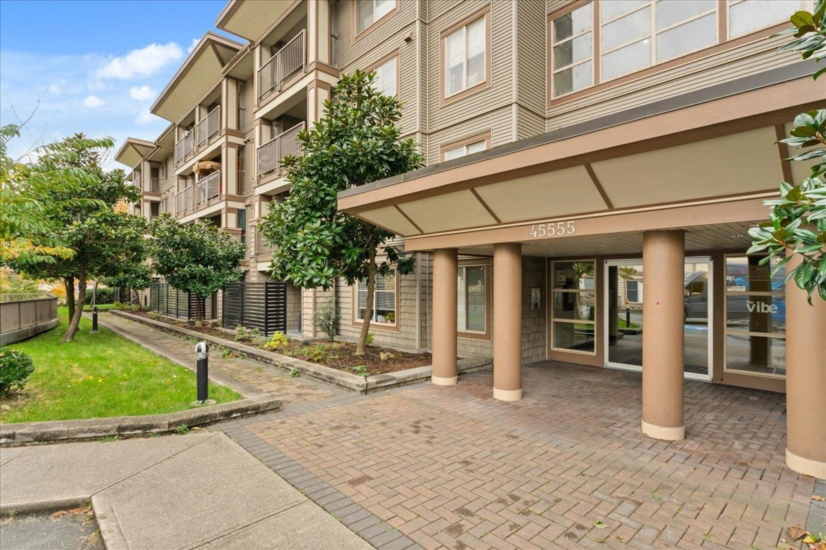 Exterior Rear Photo of 101 45555 Yale Road, Chilliwack, BC