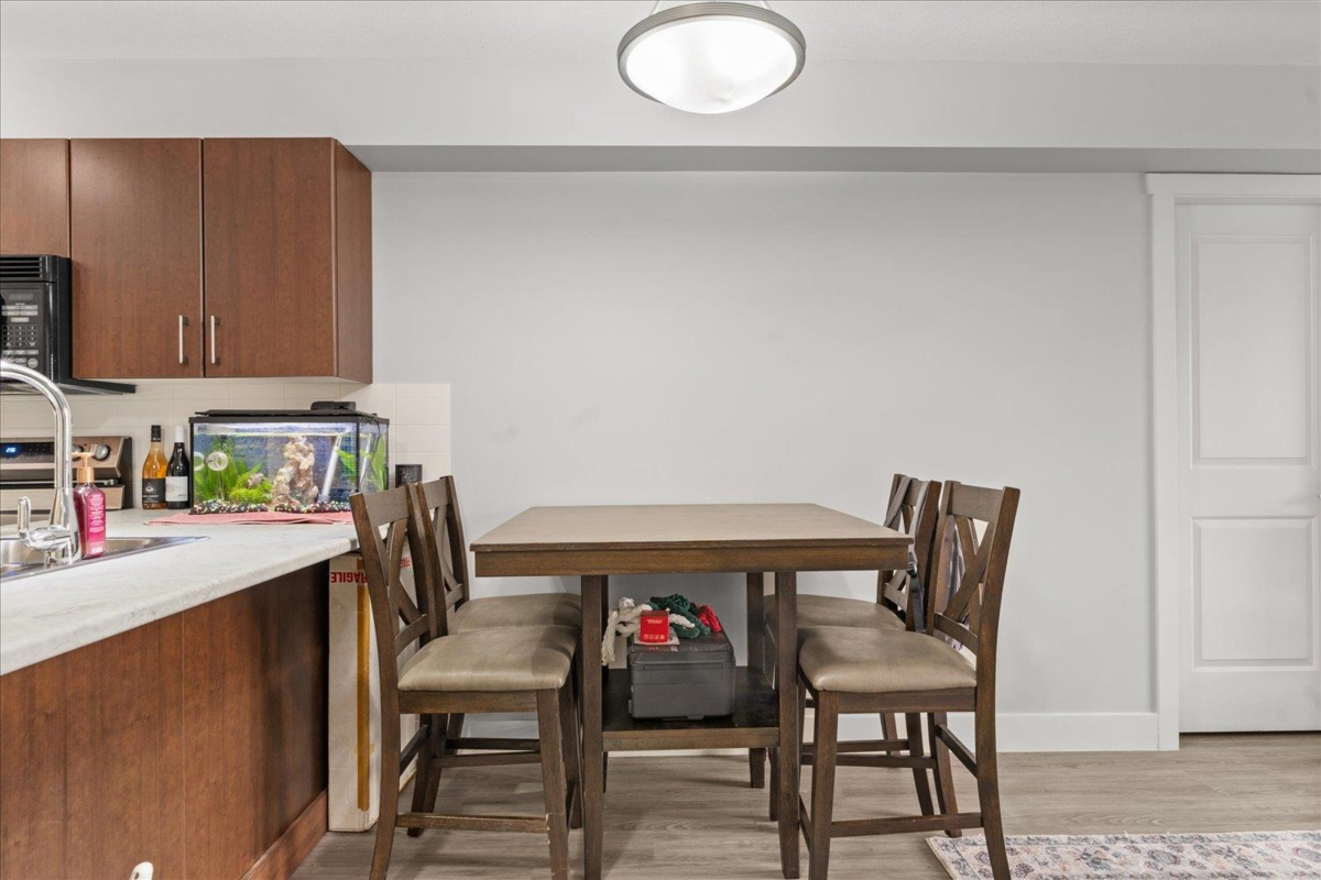 Primary Bedroom Photo of 101 45555 Yale Road, Chilliwack, BC