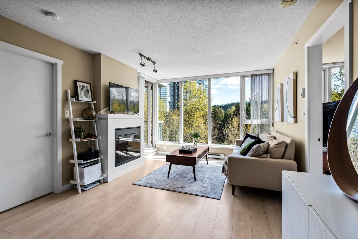 Dining Area Photo of 1009 660 Nootka Way, Port Moody, BC