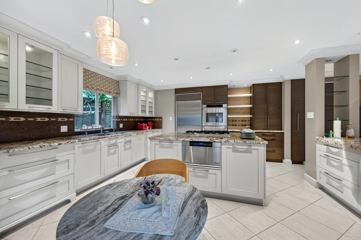 Breakfast Nook Photo of 5891 Laurelwood Court, Richmond, BC