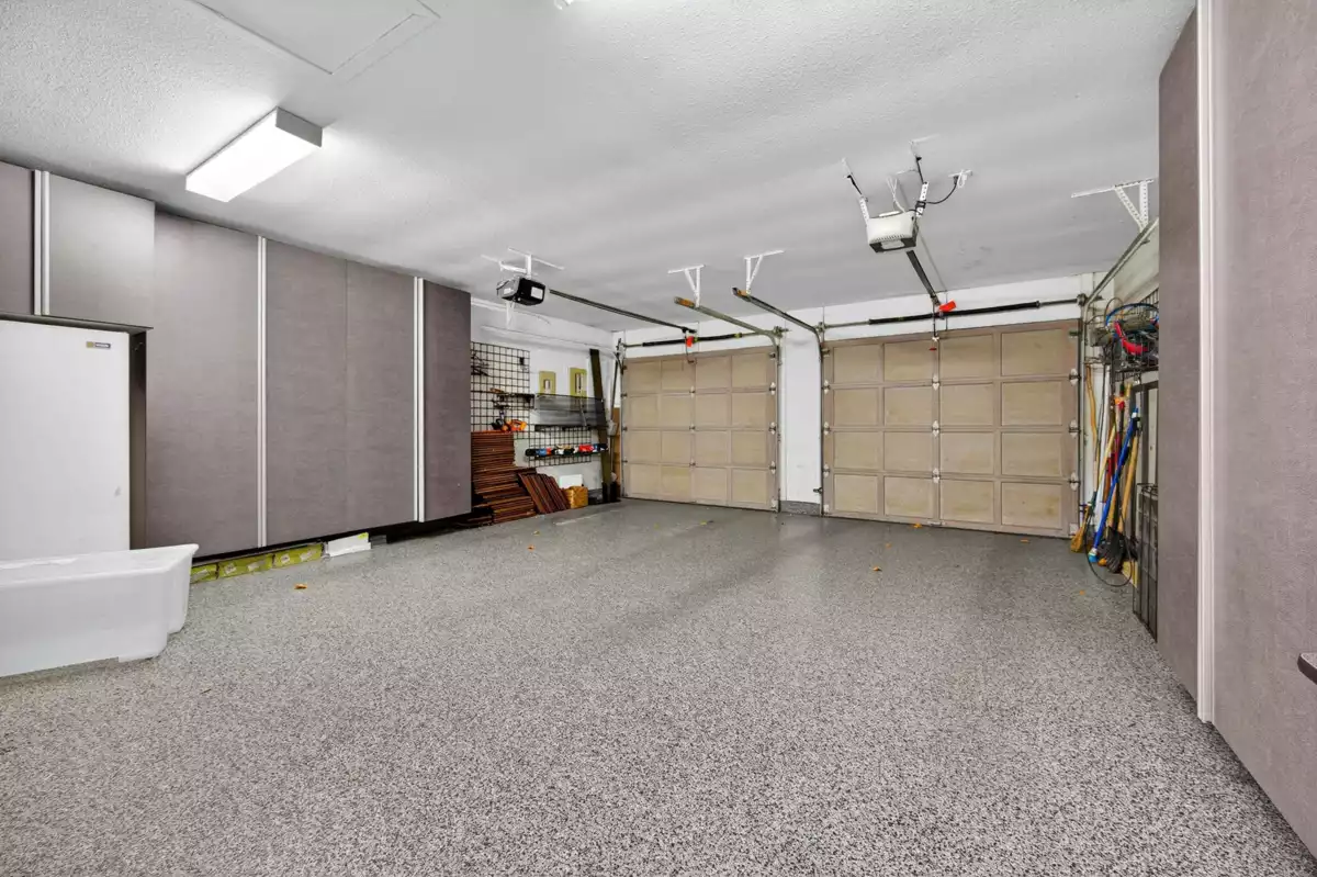 Entry Foyer Photo of 5891 Laurelwood Court, Richmond, BC