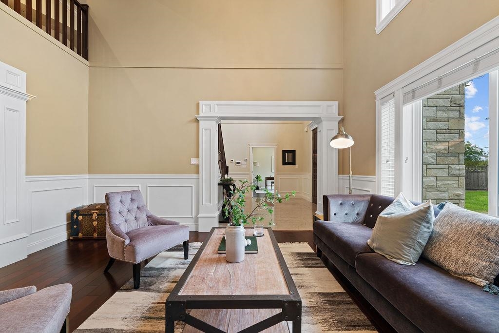 Family Room Photo of 9200 Saunders Road, Richmond, BC