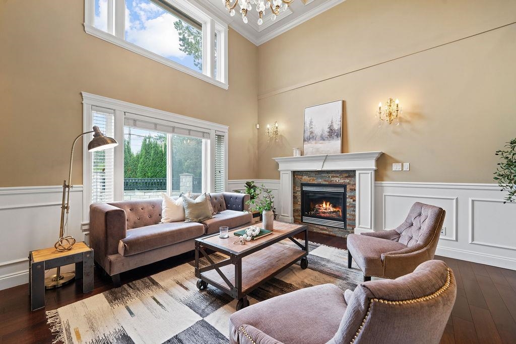 Living Room Photo of 9200 Saunders Road, Richmond, BC