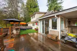 23856 124 Avenue, Maple Ridge, BC