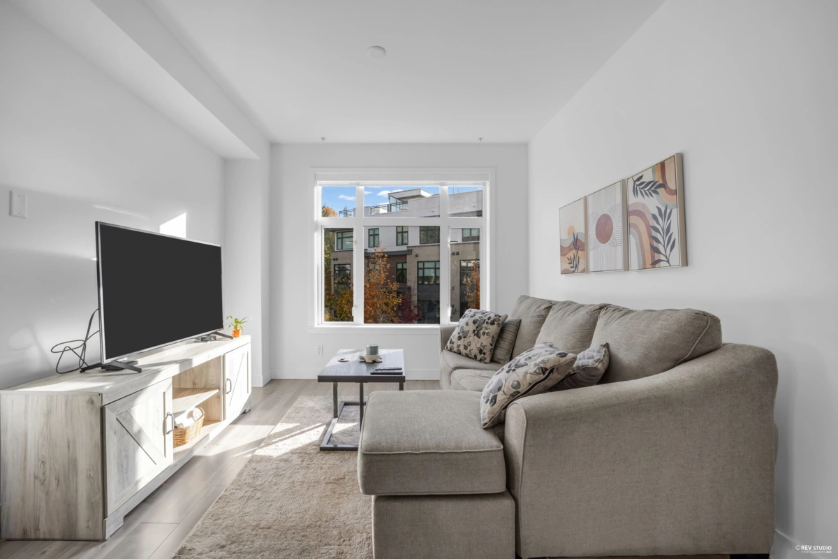 Bedroom 3 Photo of 247 2035 Glenaire Drive, North Vancouver, BC