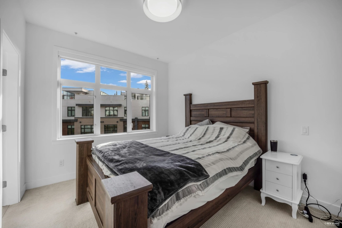 Office / Den Photo of 247 2035 Glenaire Drive, North Vancouver, BC