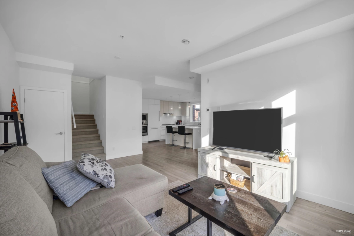 Walk-In Closet Photo of 247 2035 Glenaire Drive, North Vancouver, BC