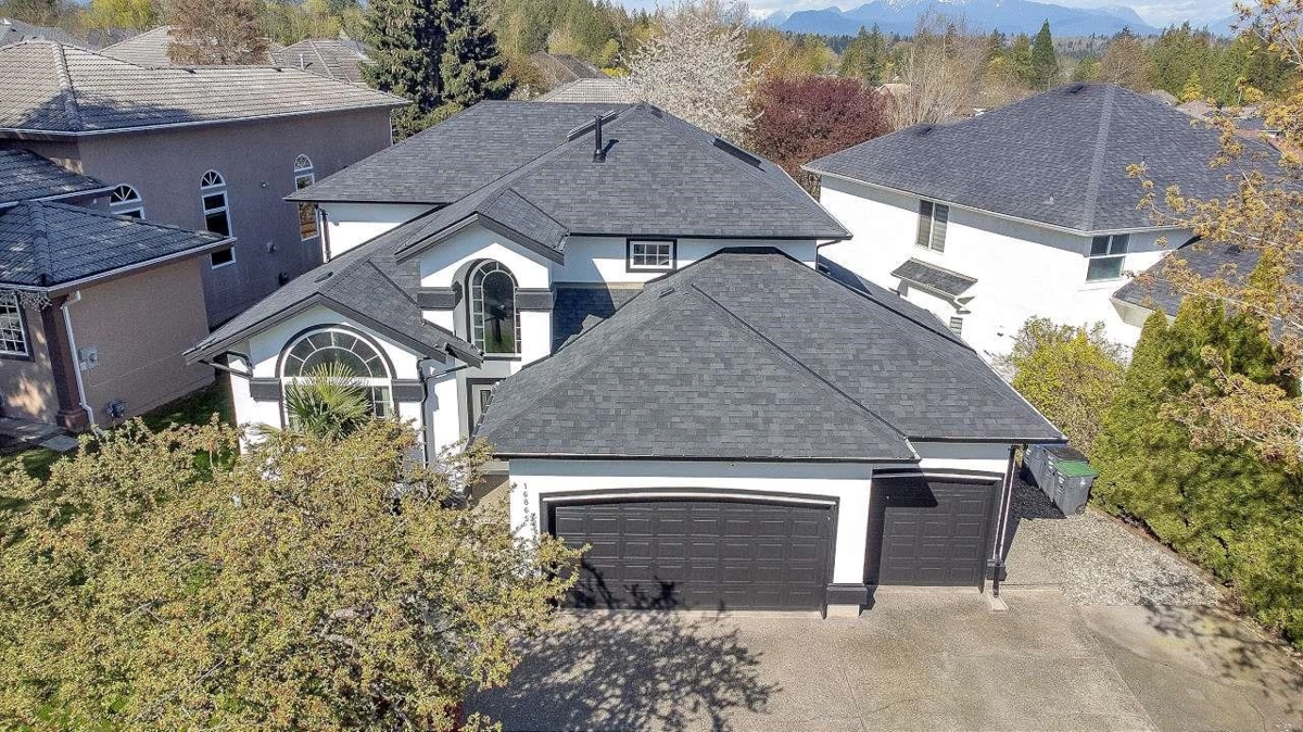 Community Amenities Photo (Clubhouse) of 16865 80 Avenue, Surrey, BC