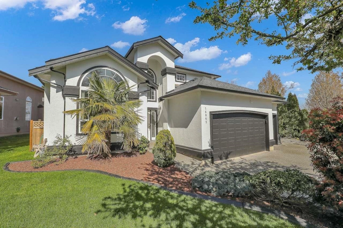 Exterior Front Photo of 16865 80 Avenue, Surrey, BC