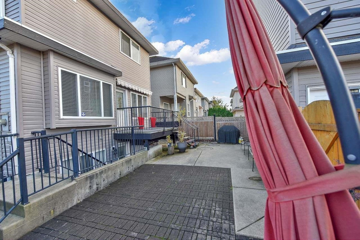 Bedroom 3 Photo of 6843 192nd Street, Surrey, BC