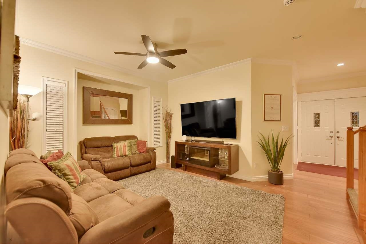 Garage Interior Photo of 6843 192nd Street, Surrey, BC