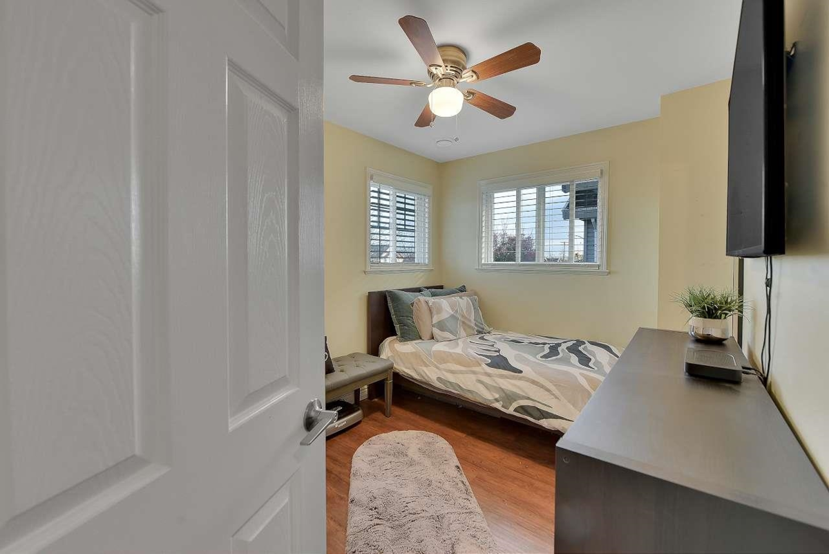 Outdoor Kitchen Photo of 6843 192nd Street, Surrey, BC