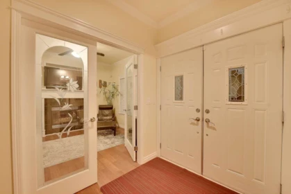 Hot Tub / Spa Photo of 6843 192nd Street, Surrey, BC