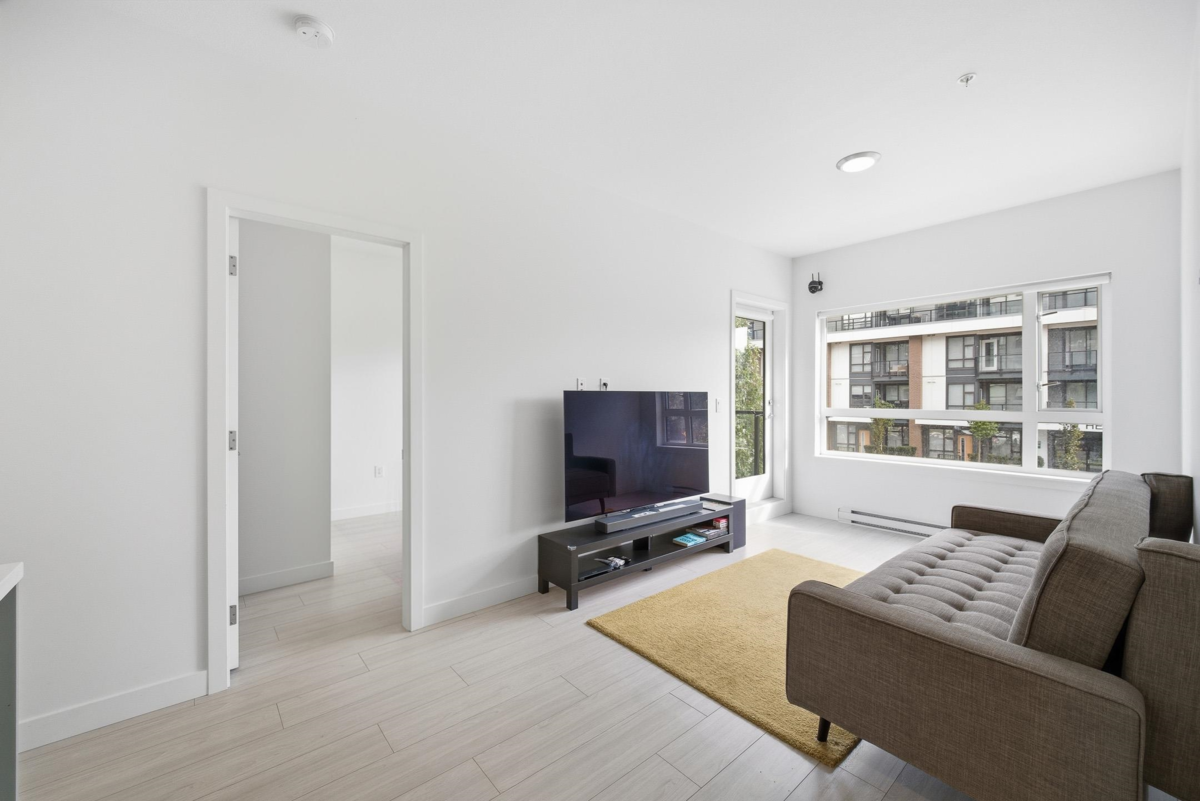 Breakfast Nook Photo of 225 10777 138 Street, Surrey, BC