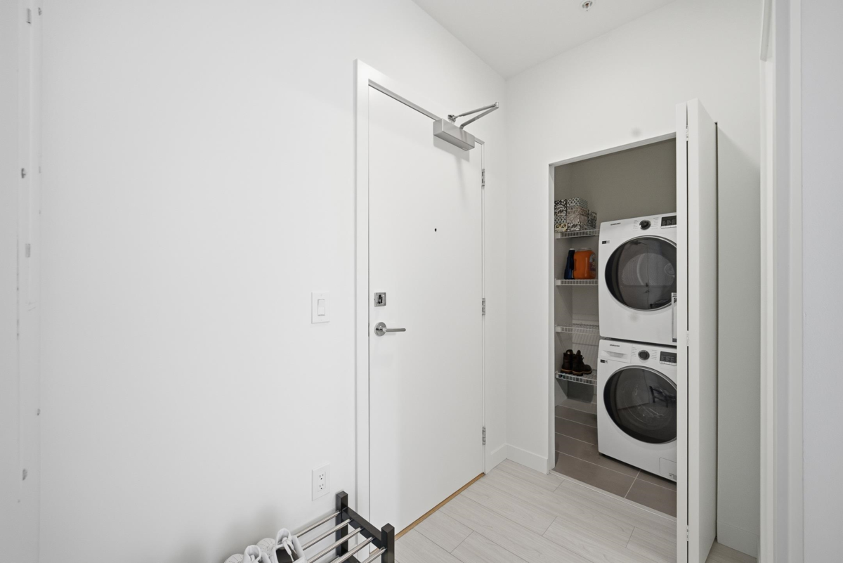 Dining Area Photo of 225 10777 138 Street, Surrey, BC