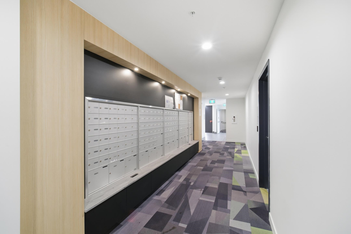 Swimming Pool Photo of 225 10777 138 Street, Surrey, BC