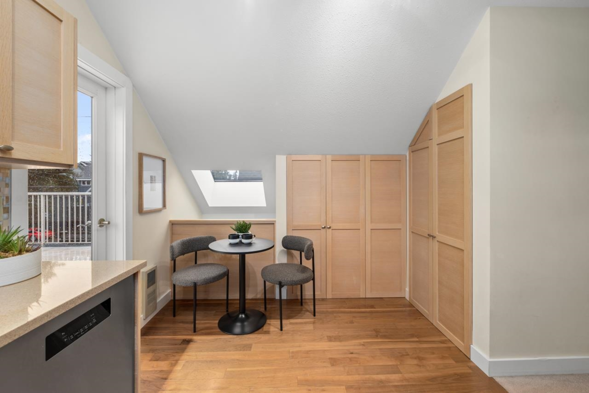 Bedroom 2 Photo of 3274 W 1st Avenue, Vancouver, BC