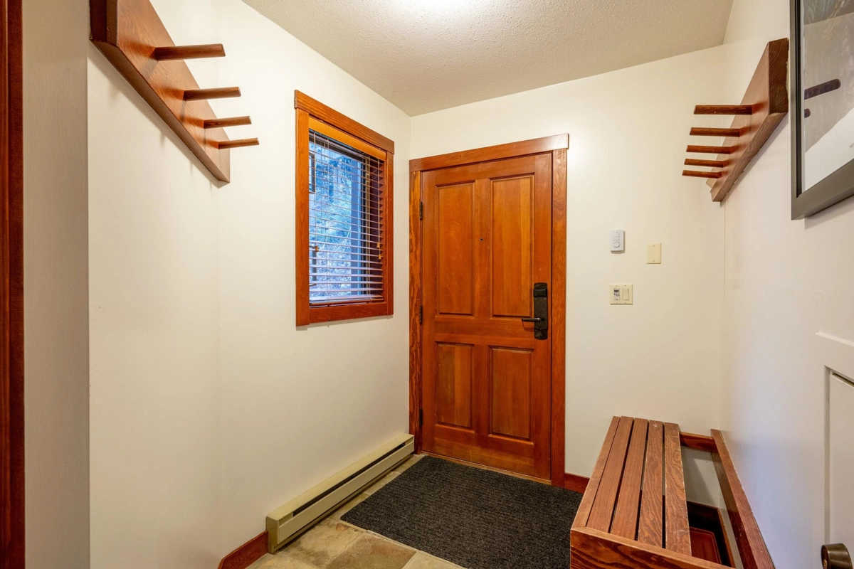 Basement Recreation Room Photo of 25 2301 Taluswood Place, Whistler, BC
