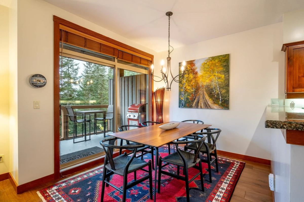 Kitchen Photo of 25 2301 Taluswood Place, Whistler, BC