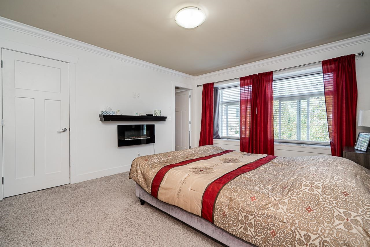 Guest Bathroom Photo of 7243 190 Street, Surrey, BC