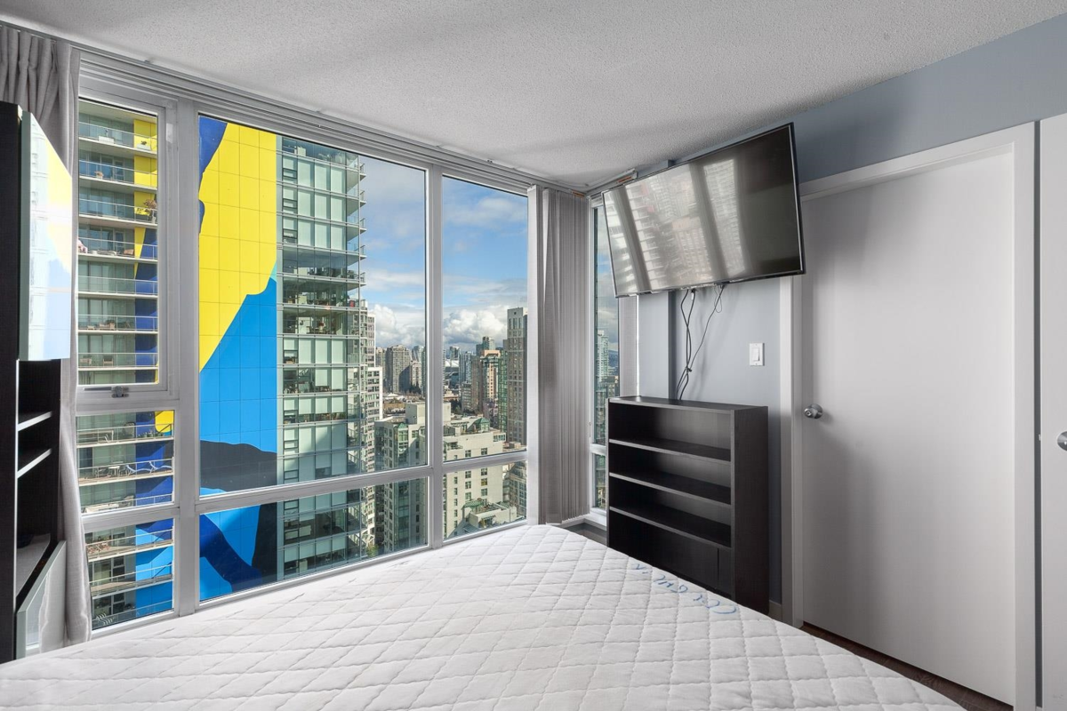 Basement Recreation Room Photo of 2706 1438 Richards Street, Vancouver, BC