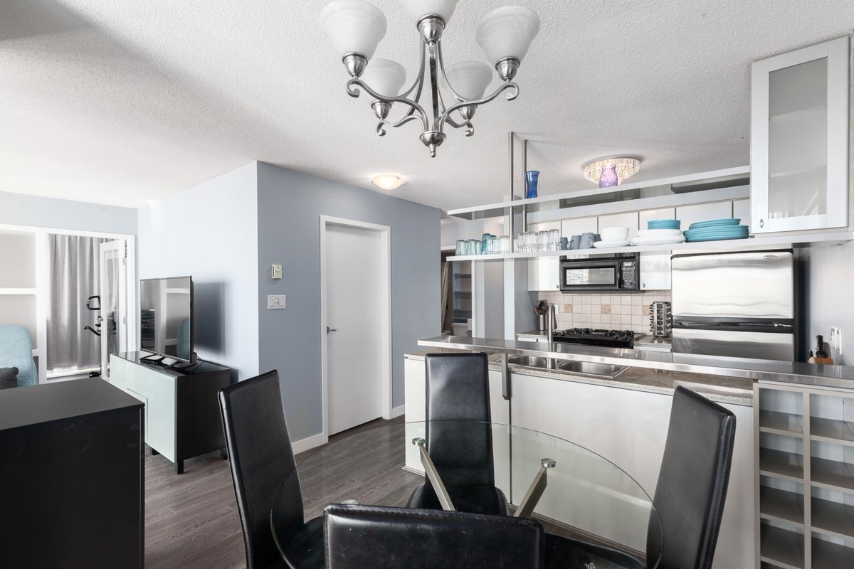 Family Room Photo of 2706 1438 Richards Street, Vancouver, BC